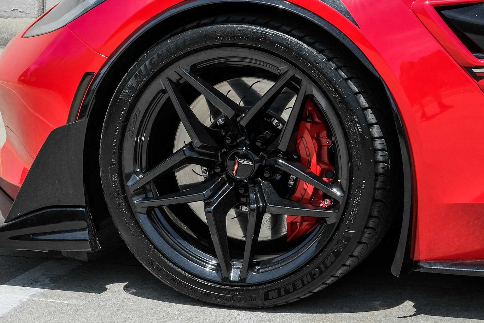 Used 2019 Chevrolet Corvette Grand Sport w/ Grand Sport Heritage Package RWD image 51