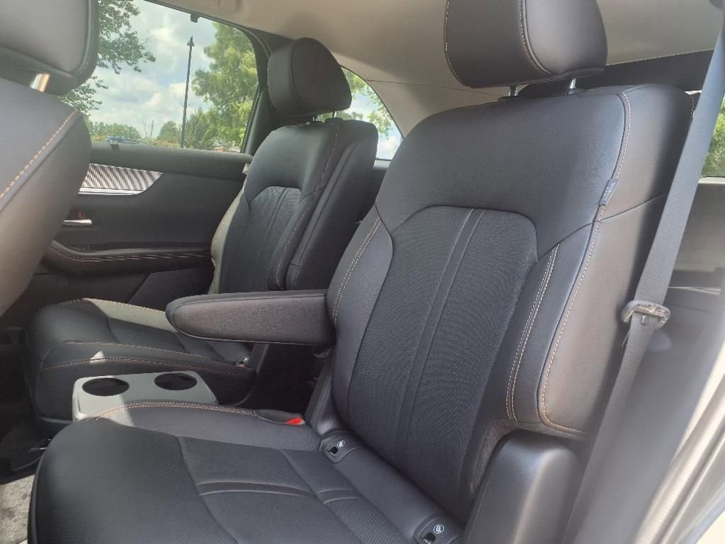 New 2025 MAZDA CX-90 3.3 Turbo w/ Preferred Package image 10