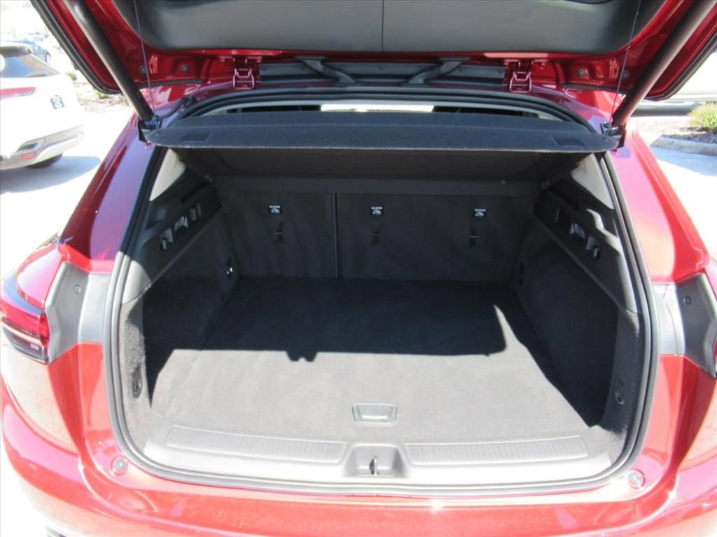 Used 2023 Buick Envision Preferred image 26