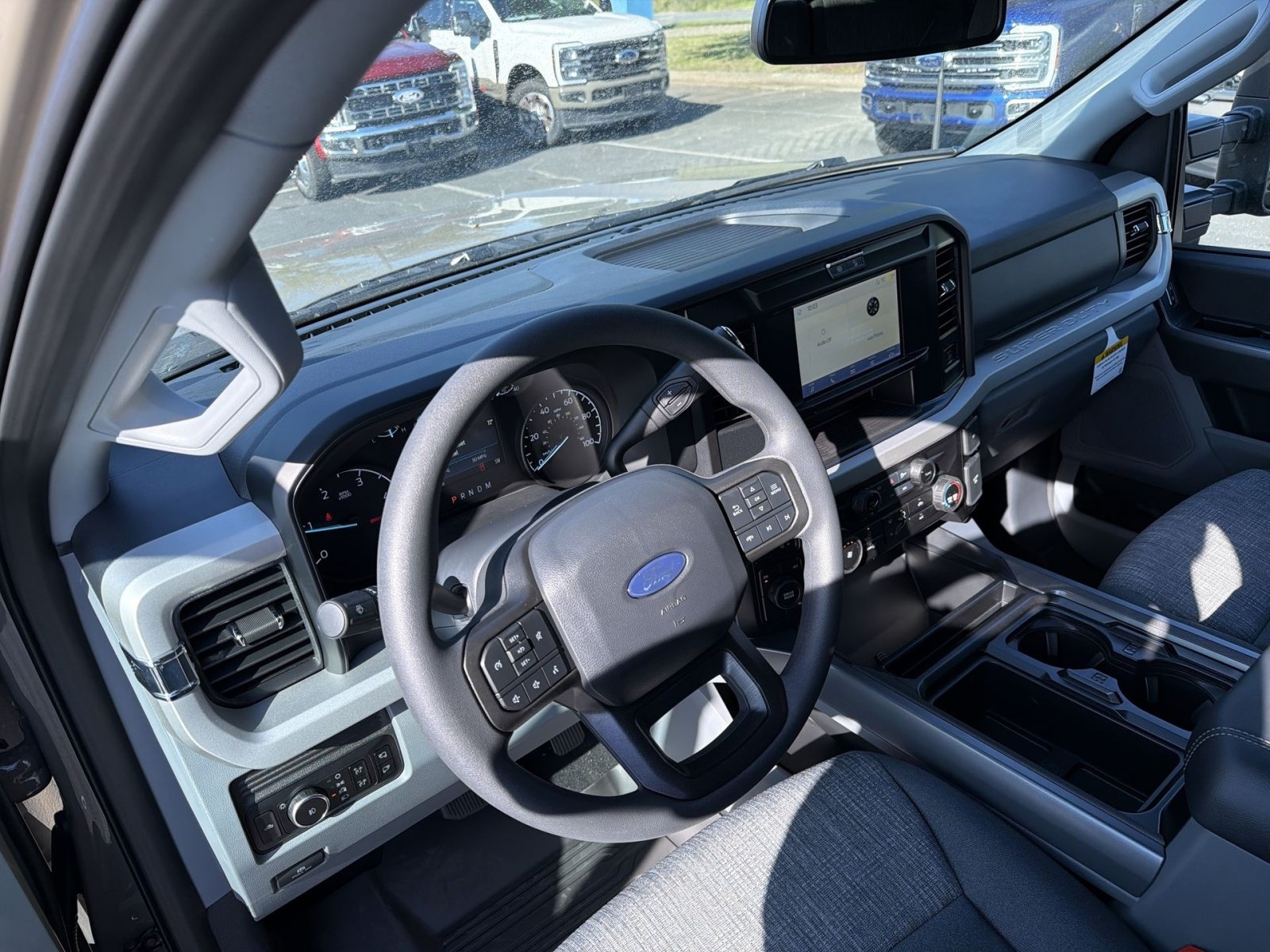 New 2027 Ford F450 XLT w/ 360-Degree Camera Package AWD/4WD image 17