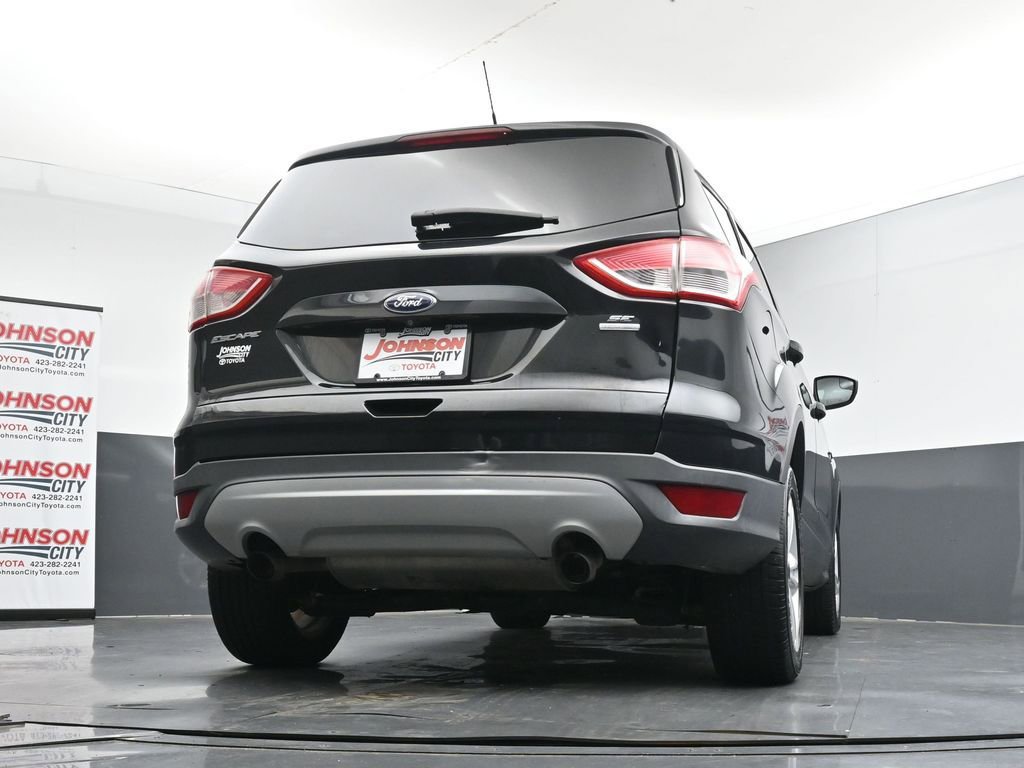 Used 2015 Ford Escape SE image 38