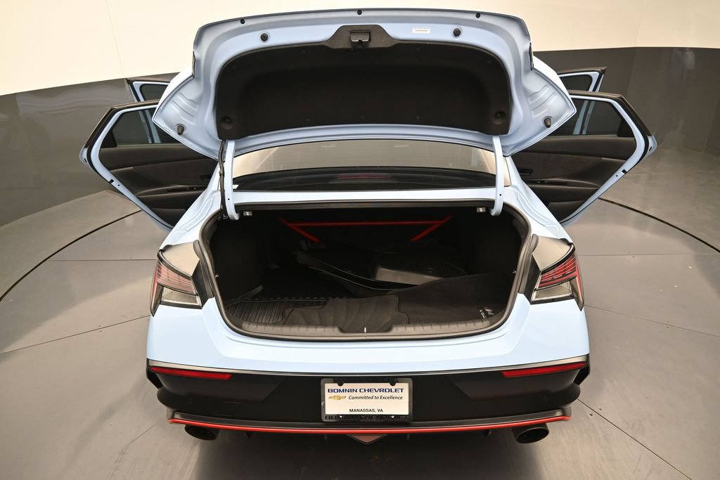 Used 2025 Hyundai Elantra N FWD image 11