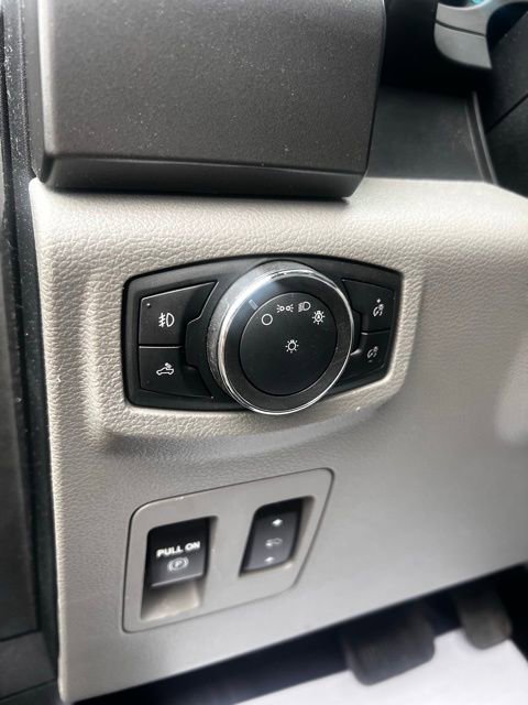 Used 2020 Ford F150 XLT w/ Equipment Group 302A Luxury image 22