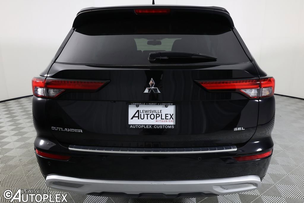 Used 2022 Mitsubishi Outlander SEL AWD/4WD image 6