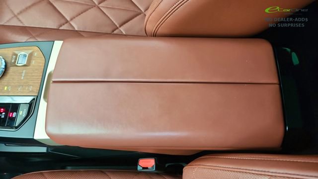 Used 2023 BMW iX M60 w/ Executive Package image 55