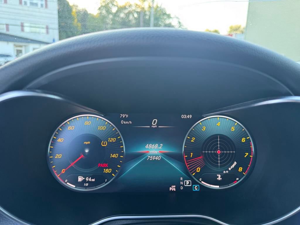 Used 2021 Mercedes-Benz GLC 300 4MATIC Coupe image 16