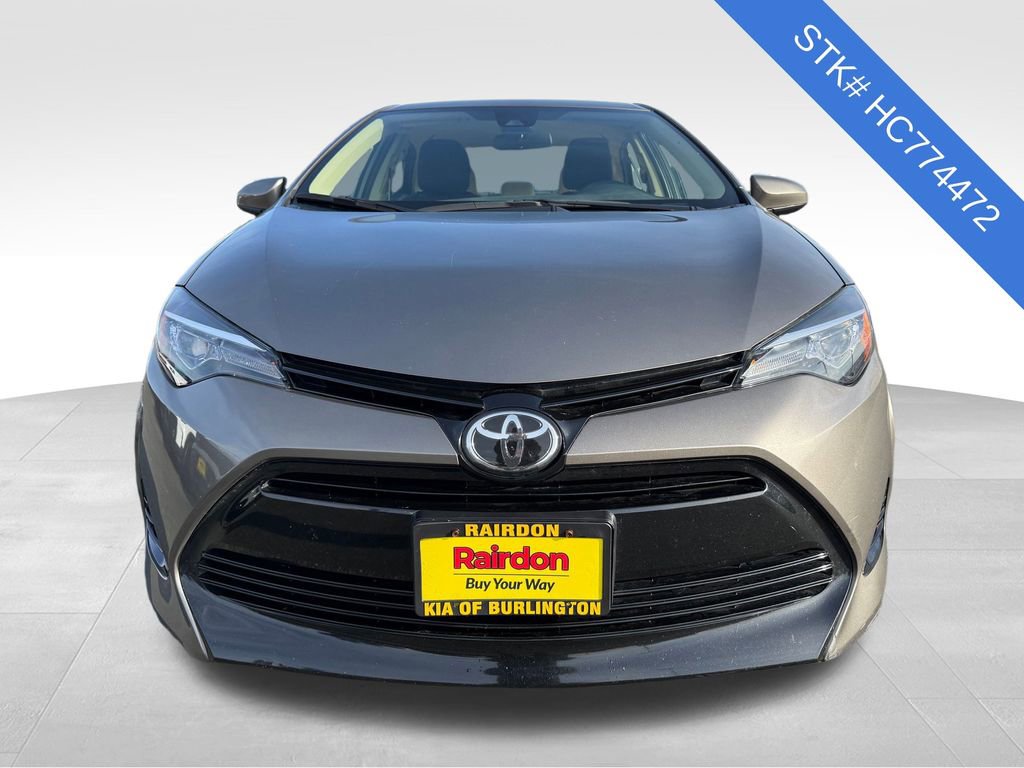 Used 2017 Toyota Corolla LE image 2