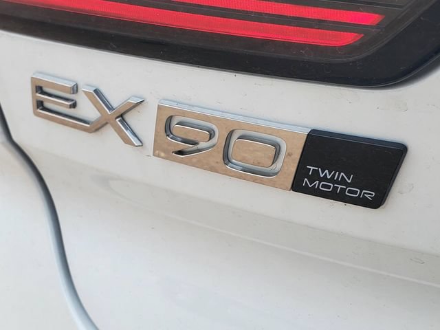 New 2026 Volvo EX90 Ultra AWD/4WD image 8