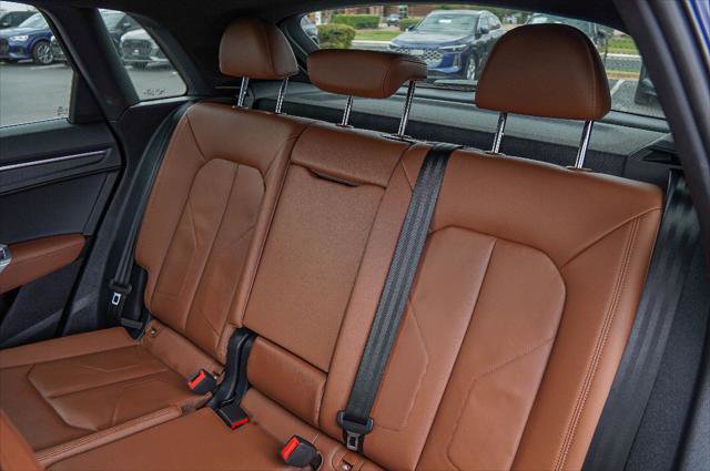 Certified 2025 Audi Q3 2.0T Premium Plus w/ Premium Plus Package AWD/4WD image 30