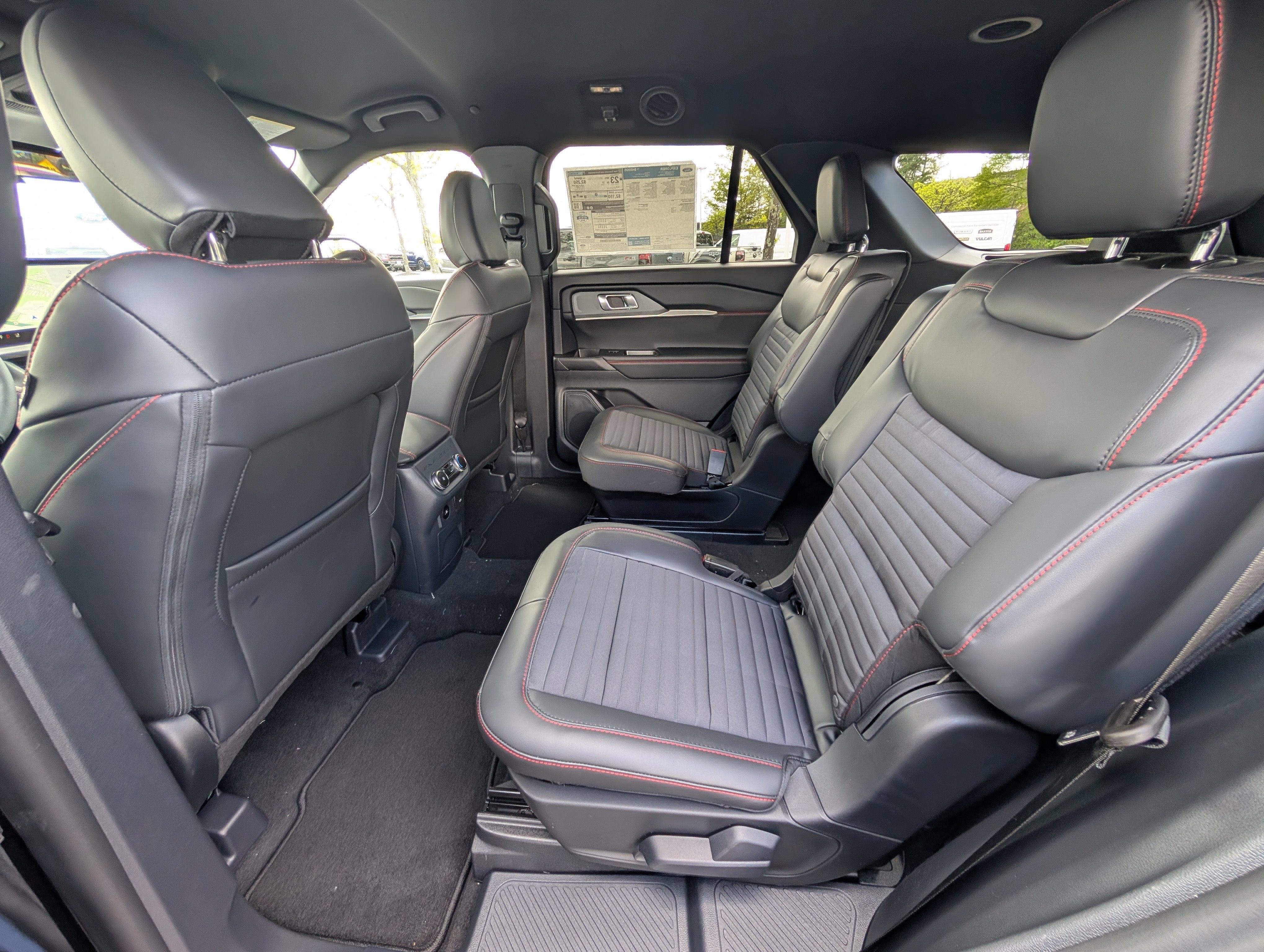 New 2026 Ford Explorer ST-Line AWD/4WD image 12