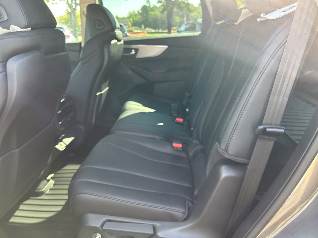 New 2026 Acura MDX SH-AWD image 21