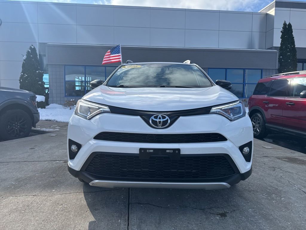 Used 2016 Toyota RAV4 SE image 6