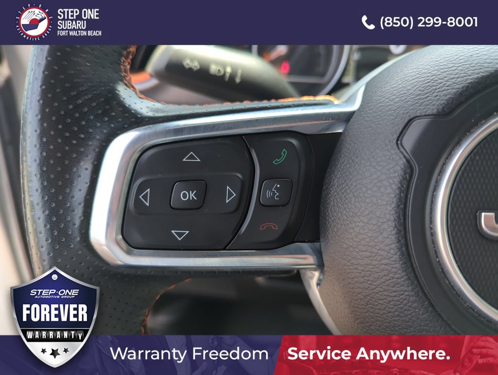 Used 2023 Jeep Gladiator Mojave w/ Cold Weather Group AWD/4WD image 22