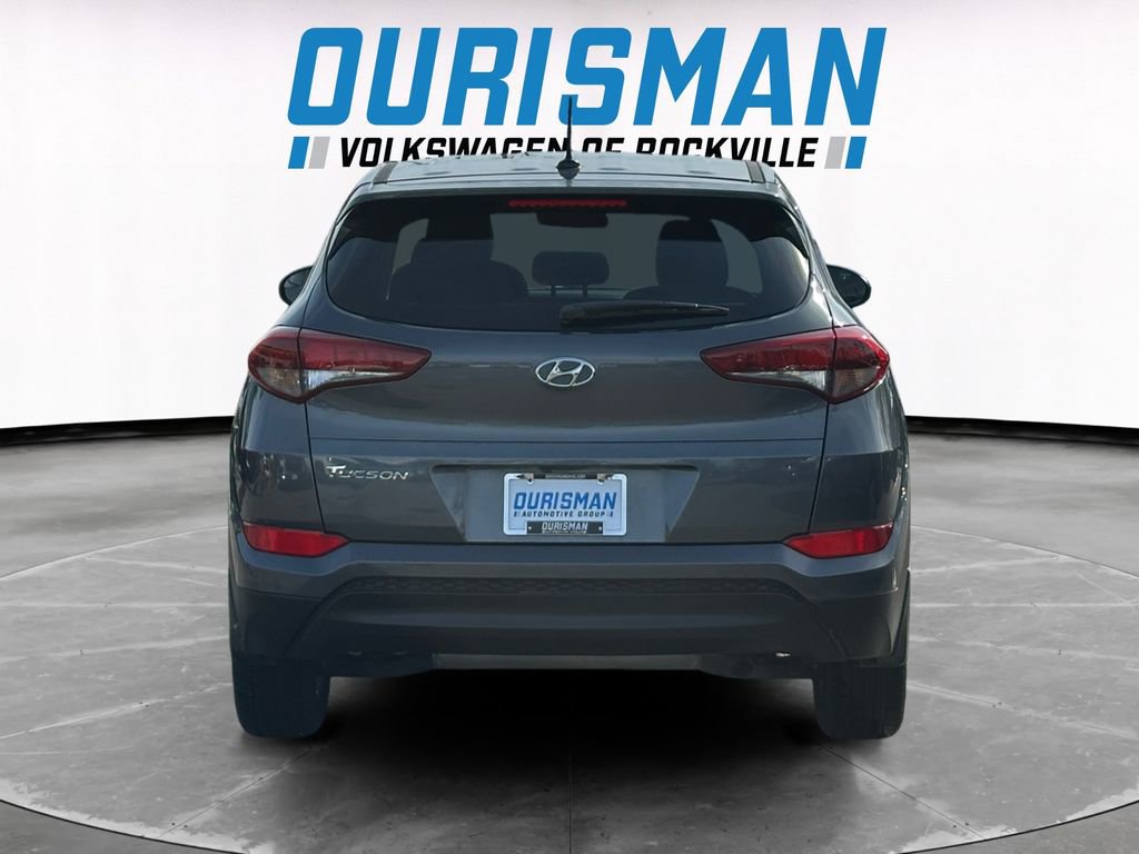 Used 2017 Hyundai Tucson SE image 5
