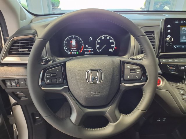 Certified 2026 Honda Odyssey EX-L image 8