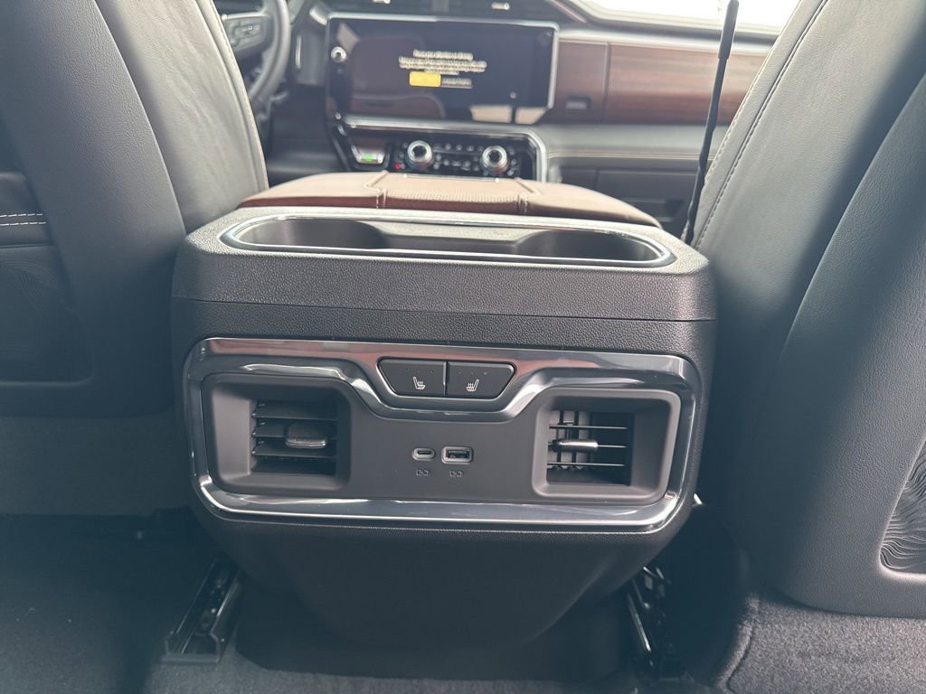 New 2026 GMC Sierra 3500 Denali Ultimate image 25