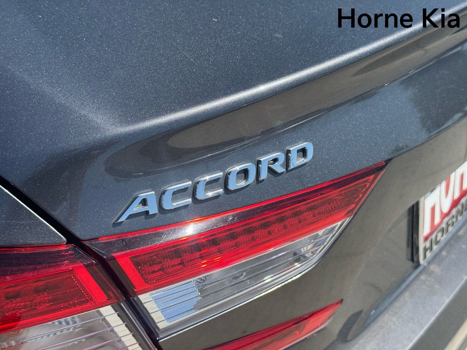 Used 2019 Honda Accord Touring image 30