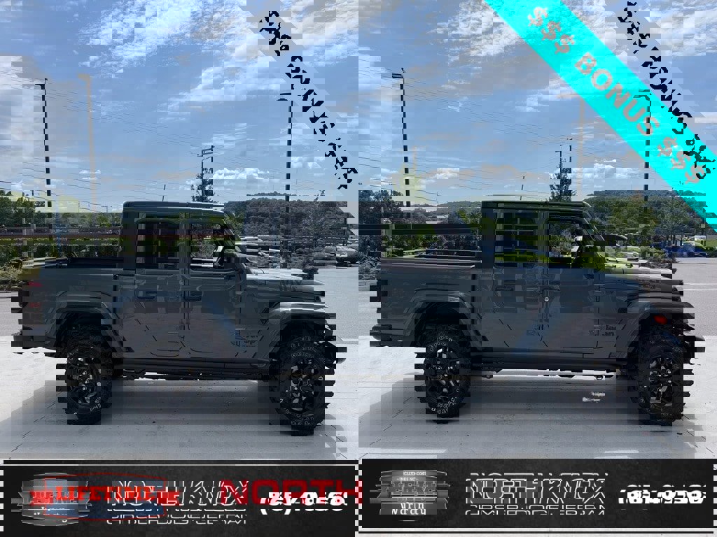 New 2025 Jeep Gladiator Sport image 21