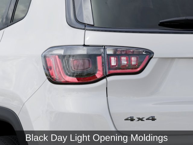 New 2026 Jeep Compass Latitude AWD/4WD image 12
