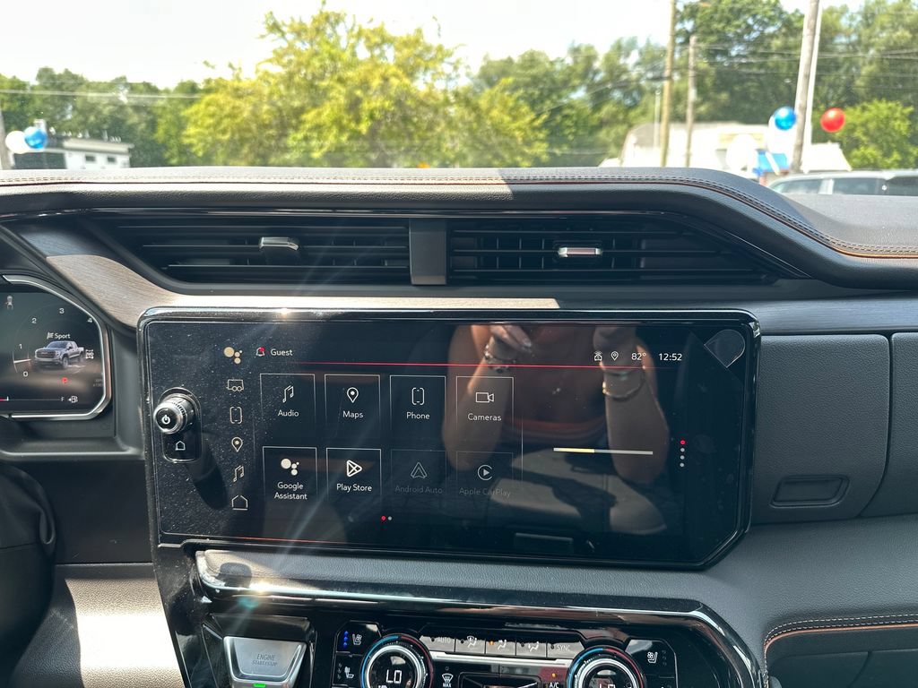 New 2026 GMC Sierra 1500 AT4 w/ AT4 Premium Package AWD/4WD image 16