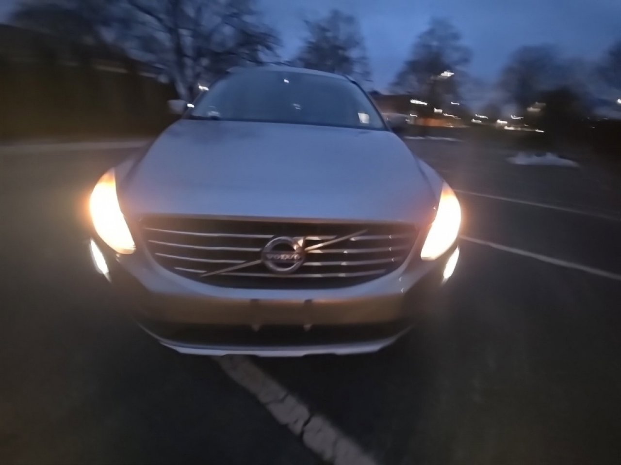 Used 2015 Volvo XC60 T5 Premier image 10