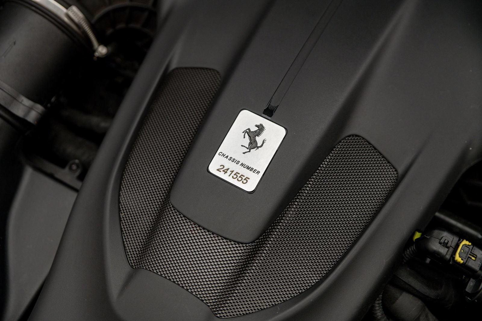 Used 2019 Ferrari Portofino RWD image 38