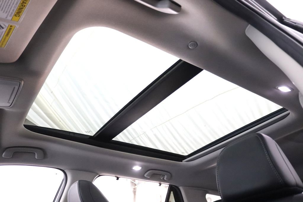 Used 2024 Honda Pilot Touring image 28