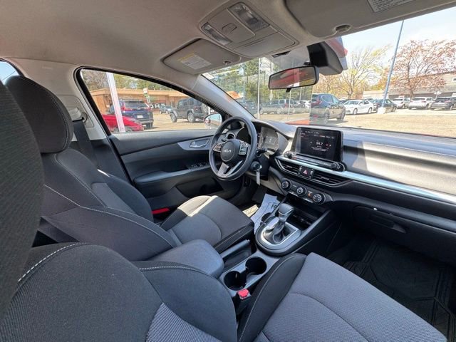Used 2023 Kia Forte LXS FWD image 23