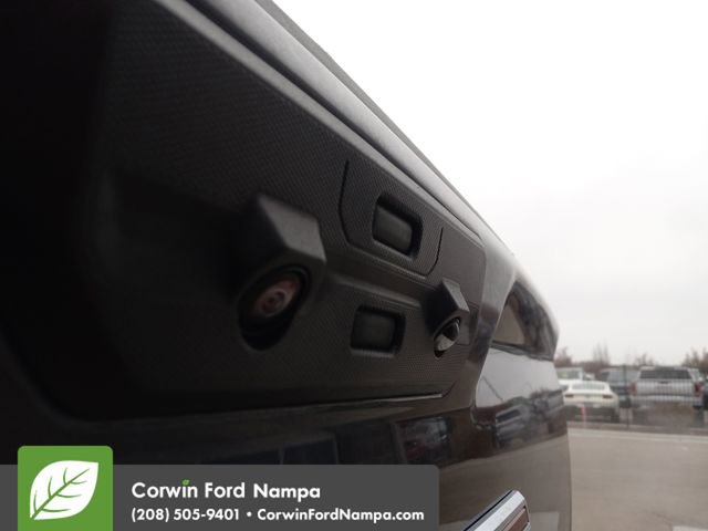 Used 2024 GMC Sierra 1500 AT4 w/ Technology Package image 29