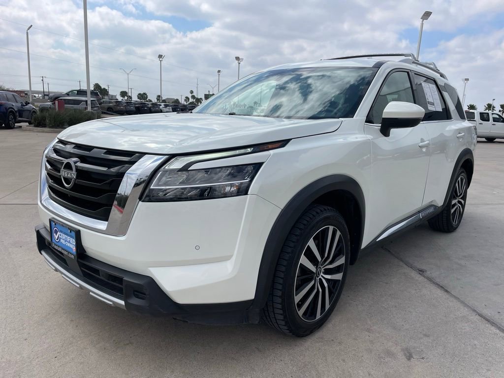 Certified 2023 Nissan Pathfinder Platinum image 6