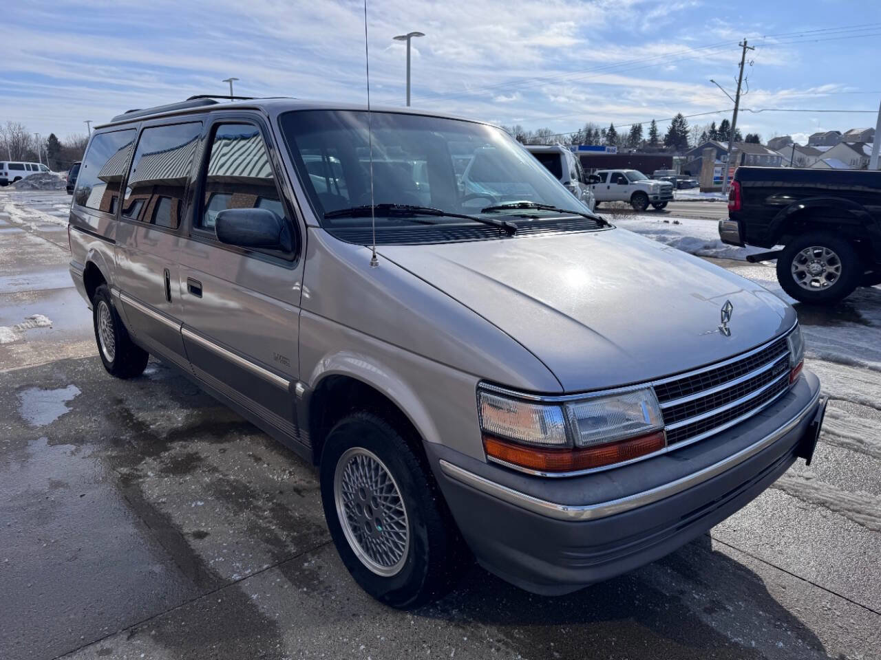 Used 1992 Plymouth Grand Voyager LE image 15