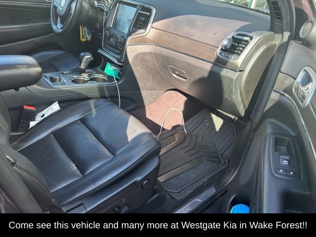 Used 2018 Jeep Grand Cherokee Limited image 2