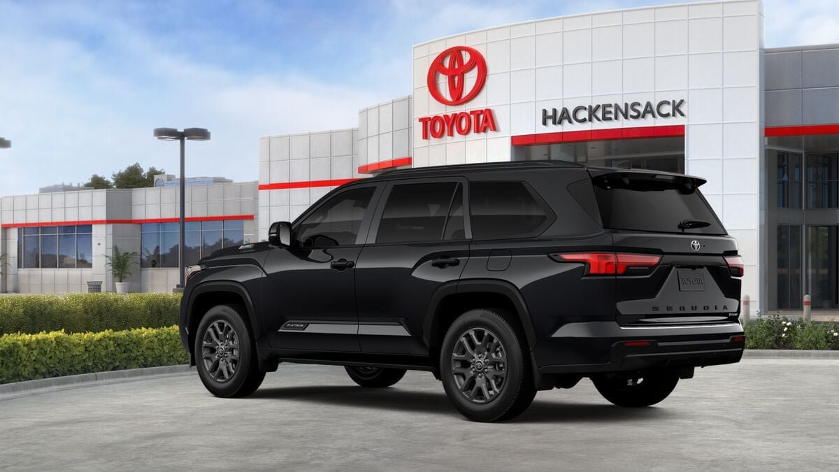New 2026 Toyota Sequoia Platinum AWD/4WD image 6