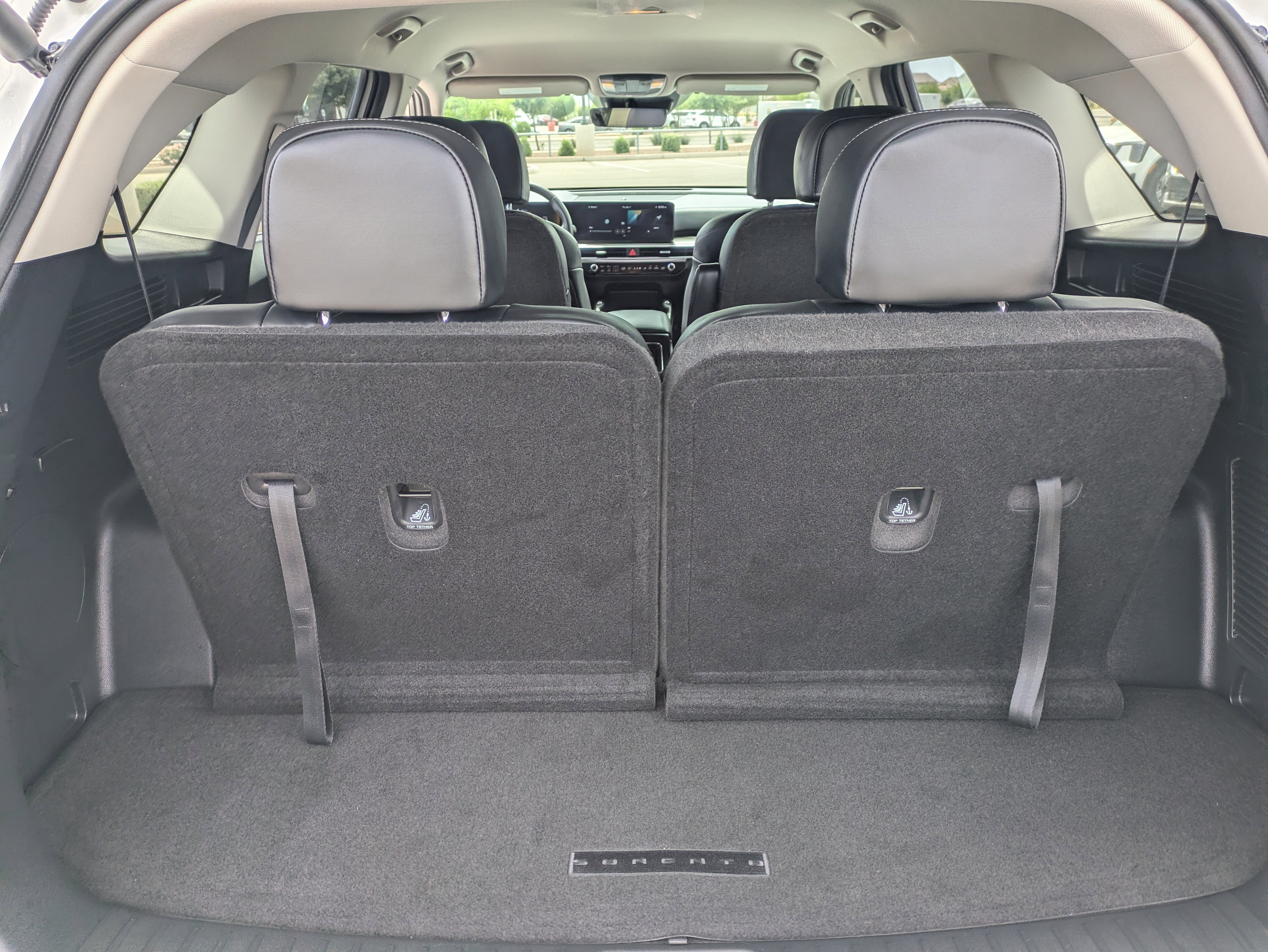 Certified 2025 Kia Sorento EX image 10