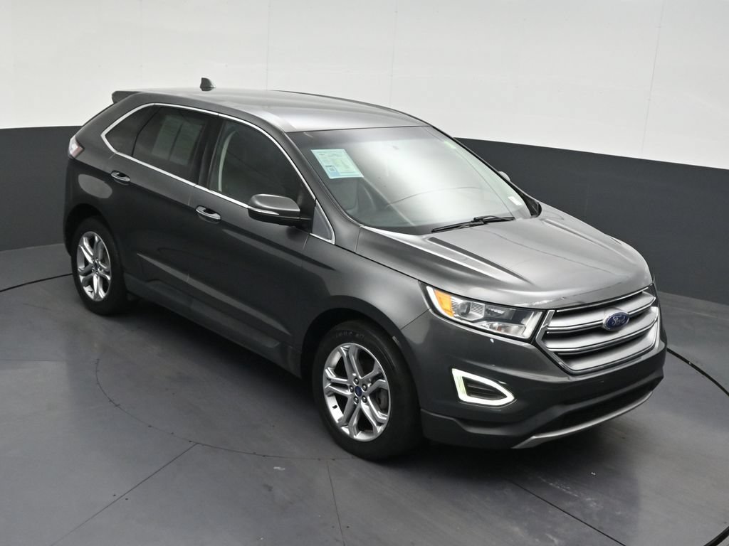 Used 2018 Ford Edge Titanium FWD image 26