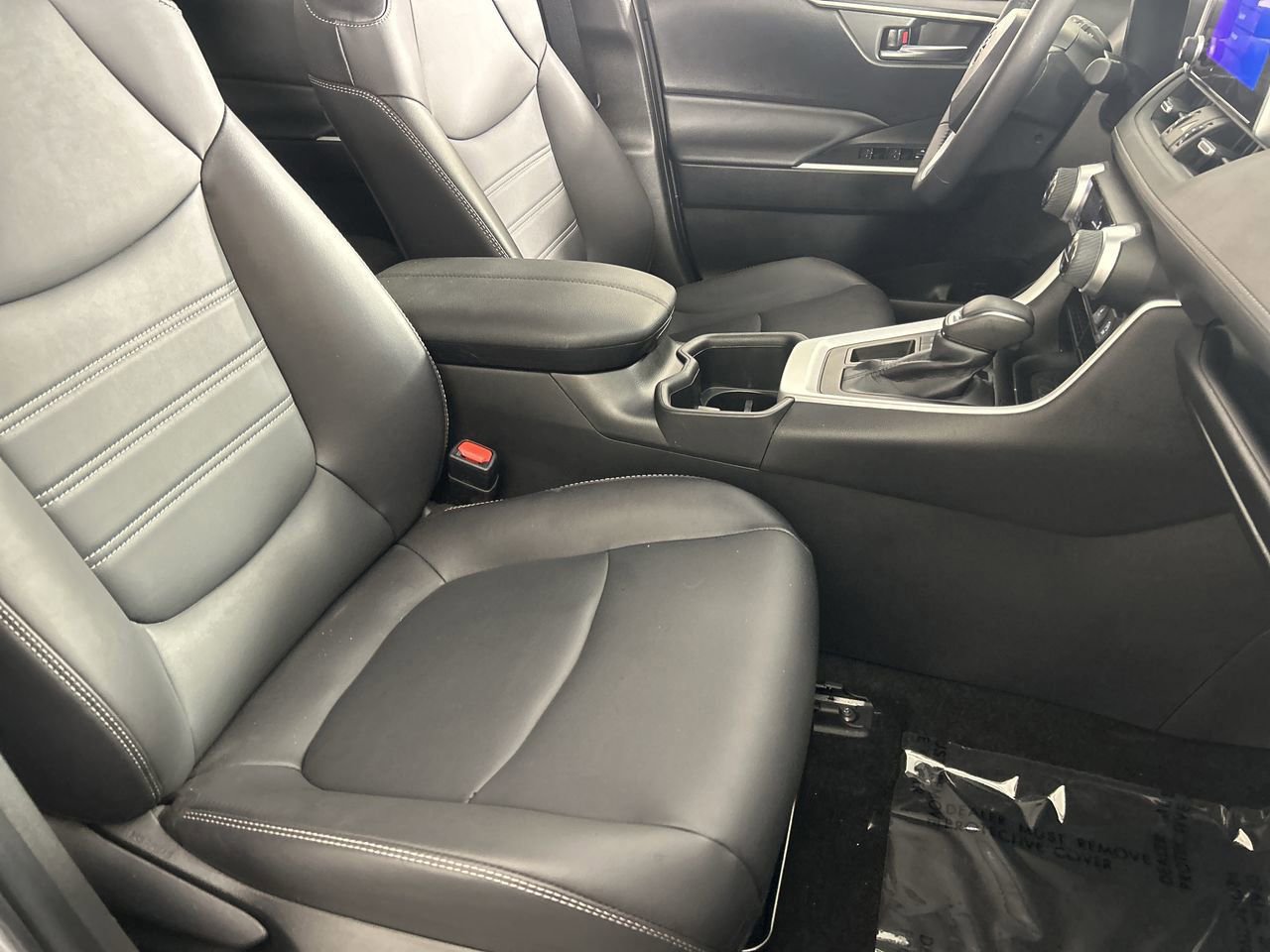 Used 2023 Toyota RAV4 XLE Premium FWD image 25