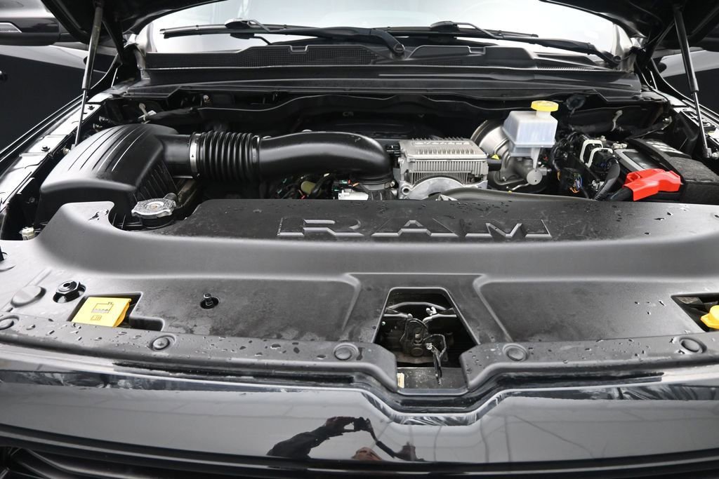 Used 2023 RAM 1500 Laramie AWD/4WD image 22