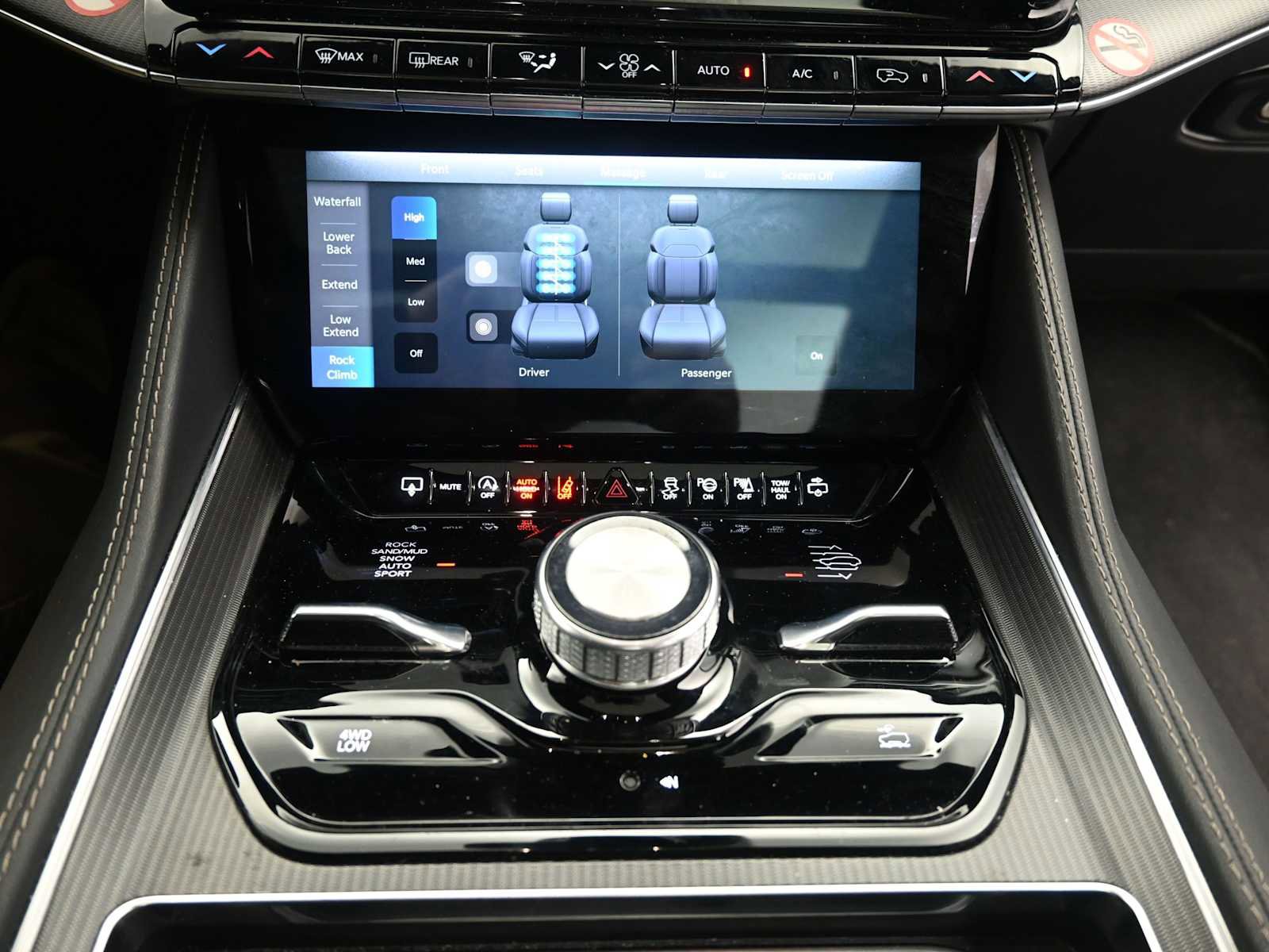 Used 2024 Jeep Grand Wagoneer L Series II w/ Quick Order Packagew 28T image 25