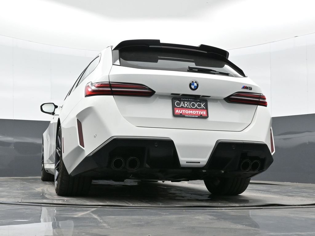 Used 2025 BMW M5 Touring w/ M Driver's Package image 36
