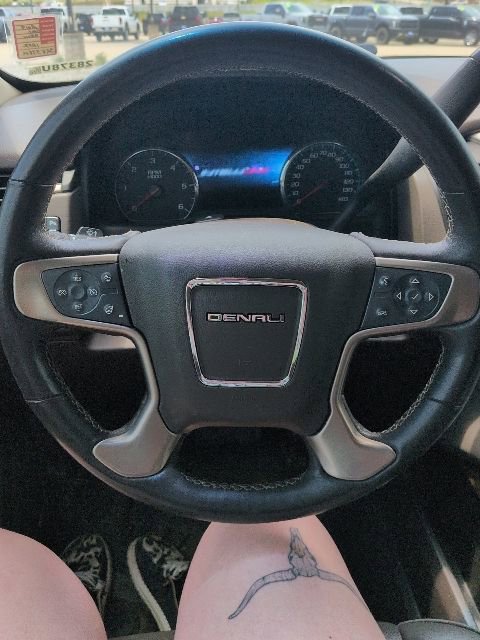 Used 2019 GMC Yukon Denali RWD image 8