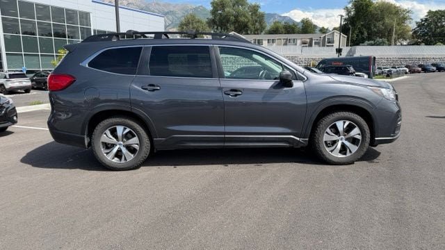 Used 2021 Subaru Ascent Premium w/ Convenience Package AWD/4WD image 2