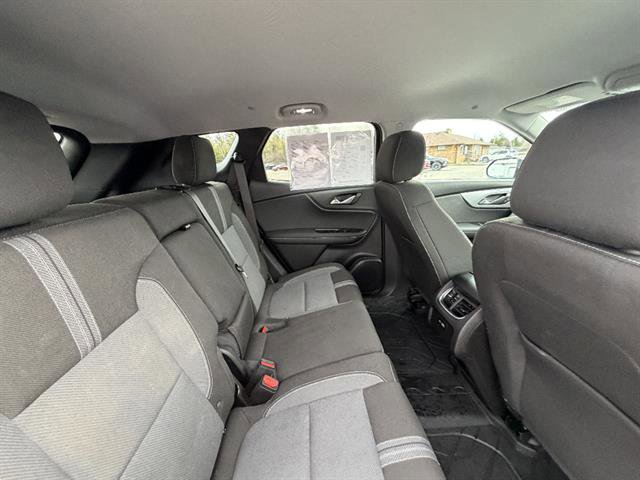 Used 2024 Chevrolet Blazer LT w/ Convenience Package AWD/4WD image 13