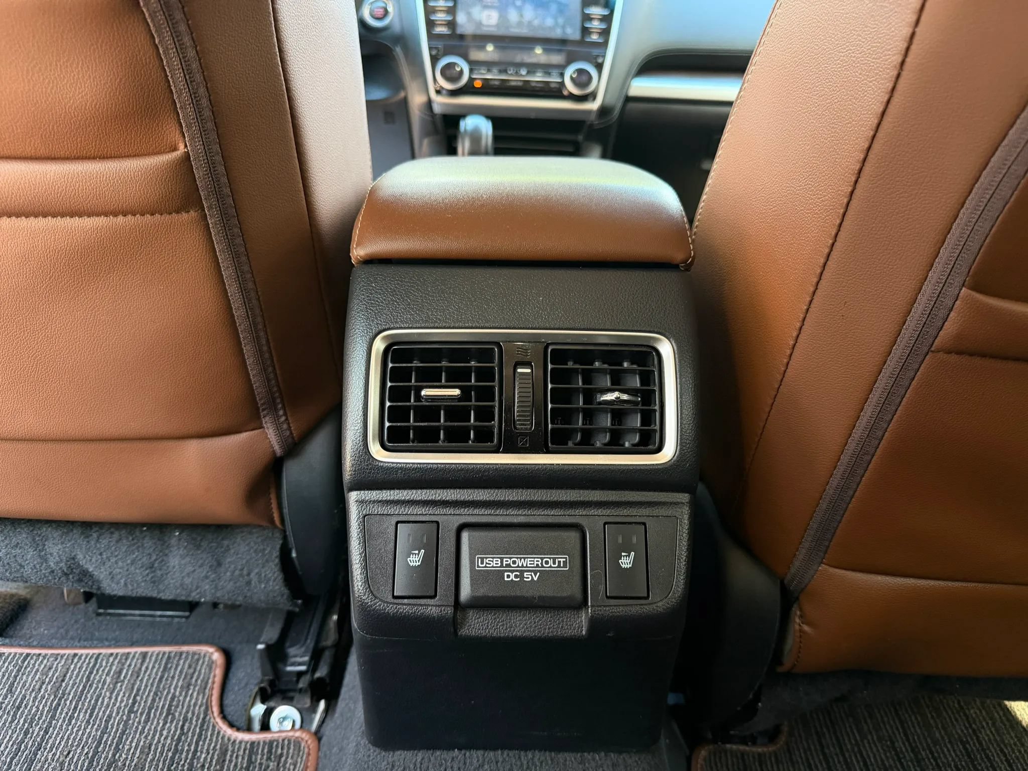 Used 2018 Subaru Outback 3.6R Touring AWD/4WD image 21