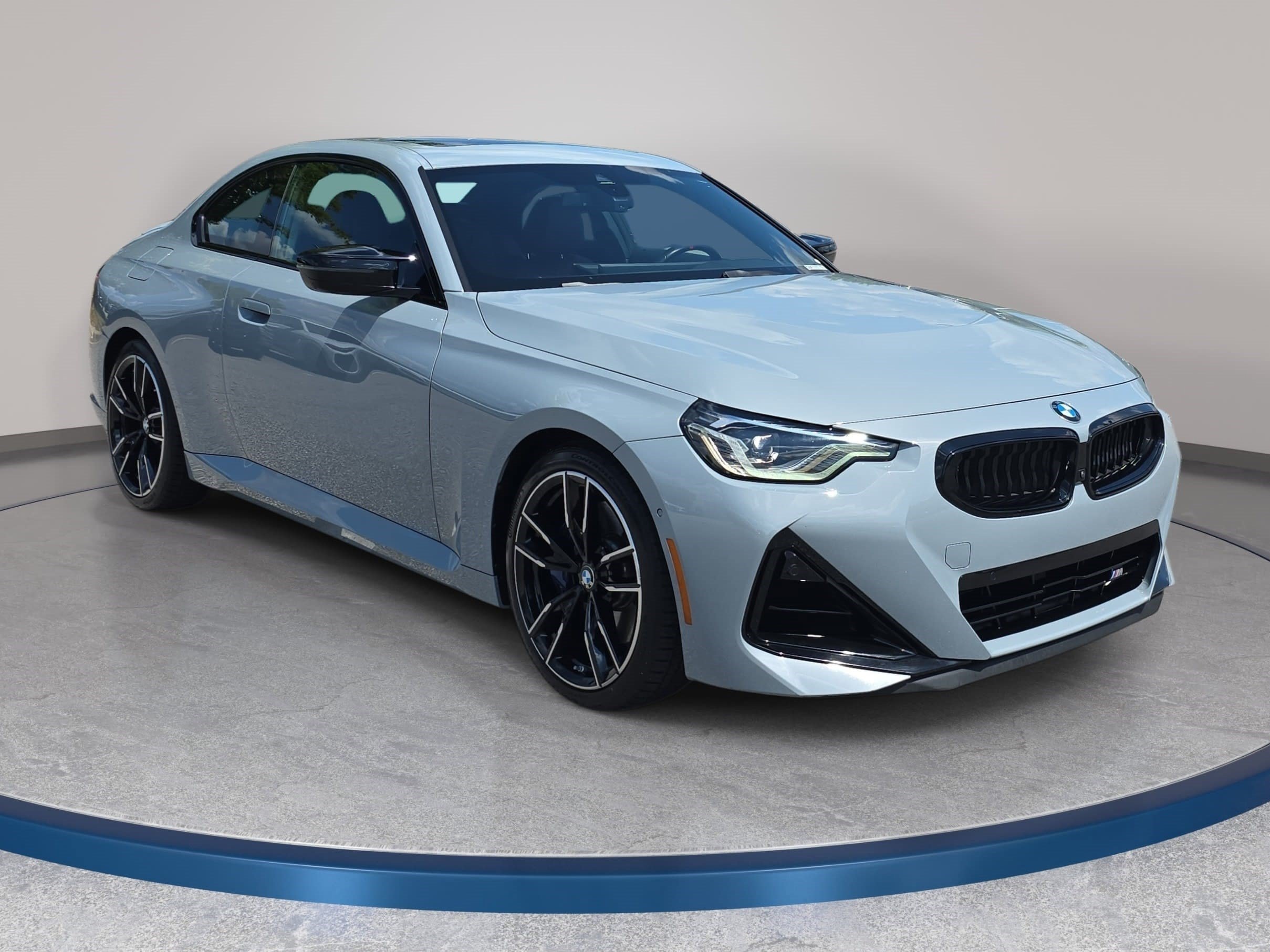 Used 2025 BMW M240i Coupe RWD image 3