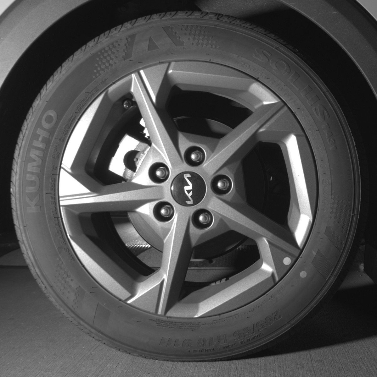 Used 2025 Kia K4 LXS image 15