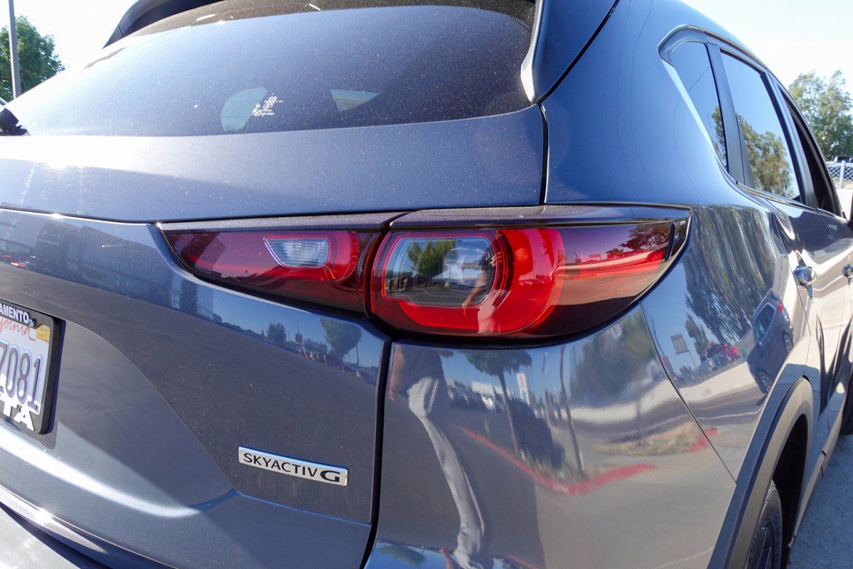 Certified 2023 MAZDA CX-5 Carbon Edition image 5