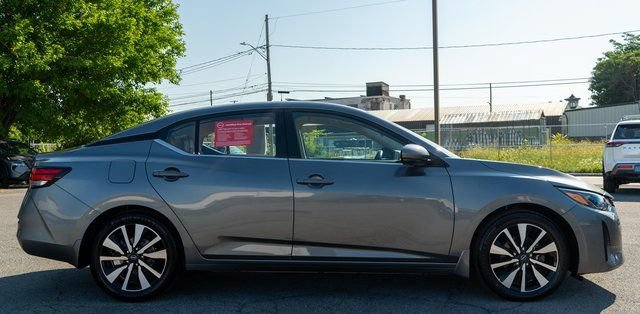 Certified 2024 Nissan Sentra SV w/ SV Premium Package FWD image 6