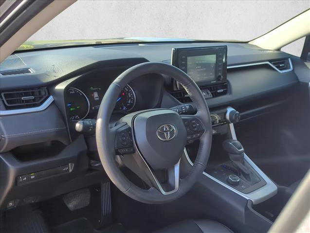 Certified 2022 Toyota RAV4 XLE Premium AWD/4WD image 12