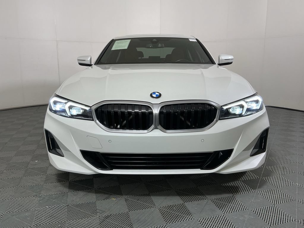 Certified 2023 BMW 330i Sedan w/ Driving Assistance Package RWD image 3