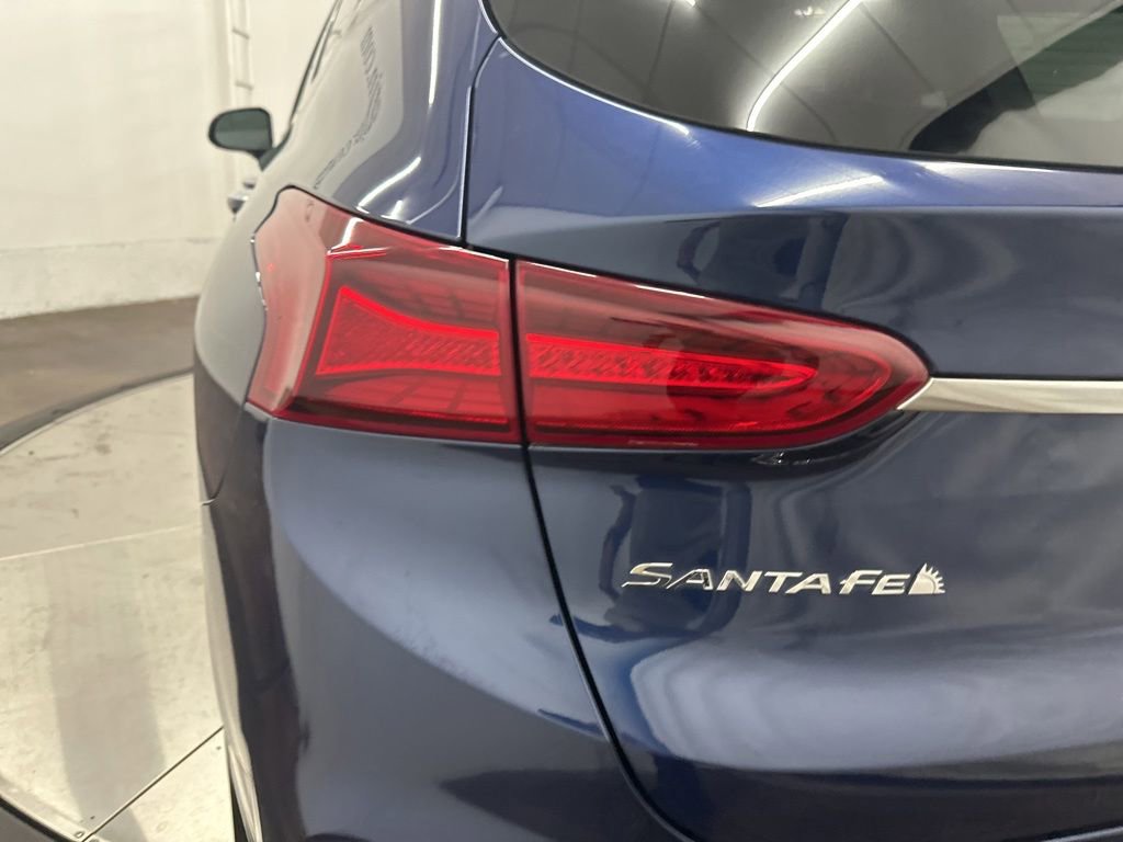 Used 2019 Hyundai Santa Fe FWD image 25